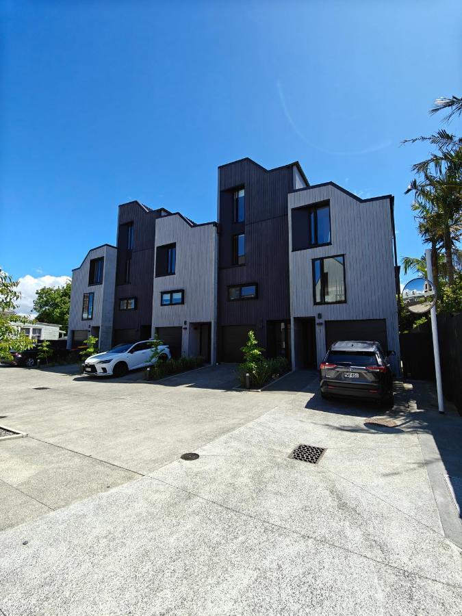 Private Room With Ensuite & Garden Epsom 오클랜드 외부 사진
